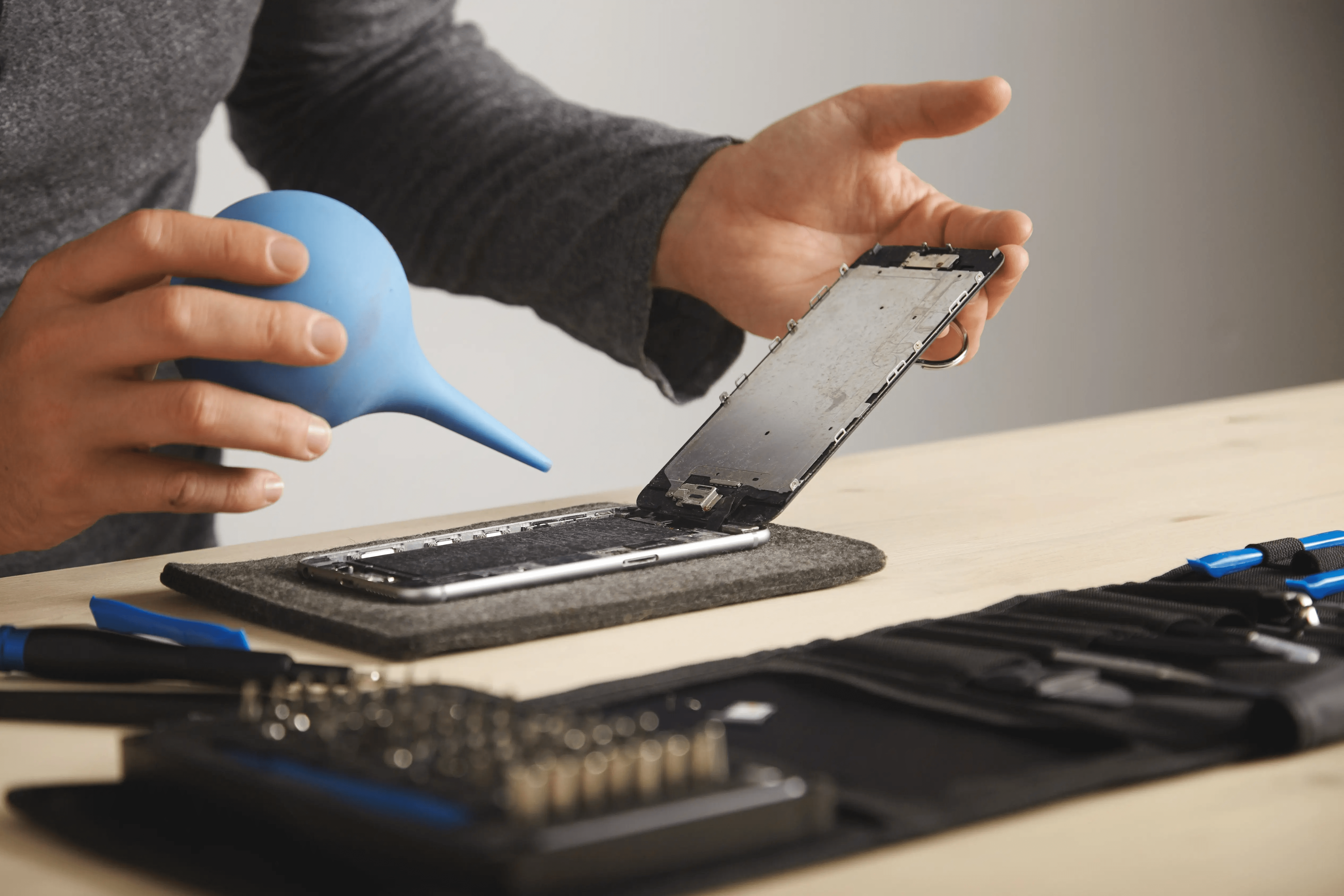 How to Identify if Your Phone’s IC is Damaged (Before It’s Too Late)