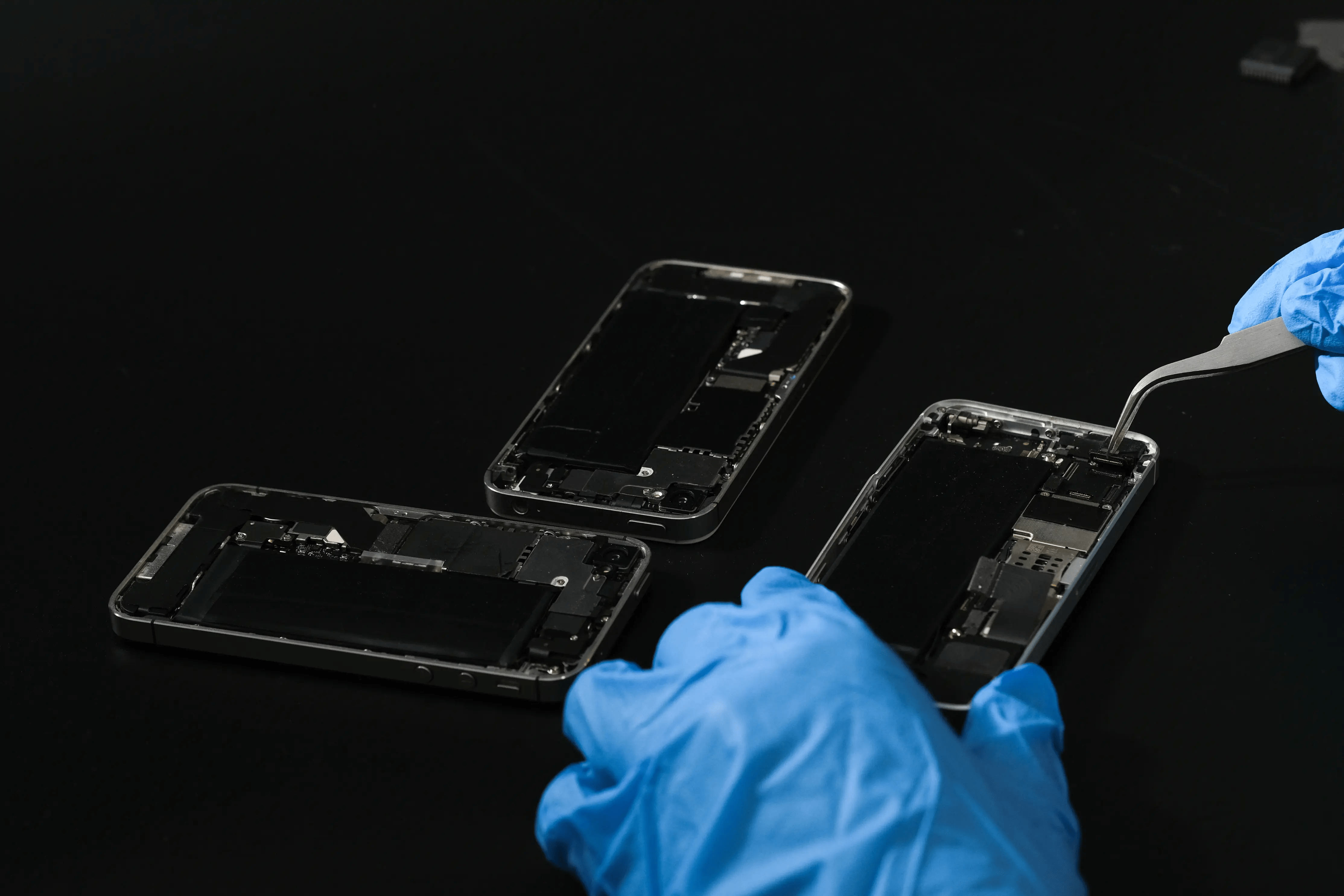 Repair or Upgrade? How to Decide When a New Model Launches